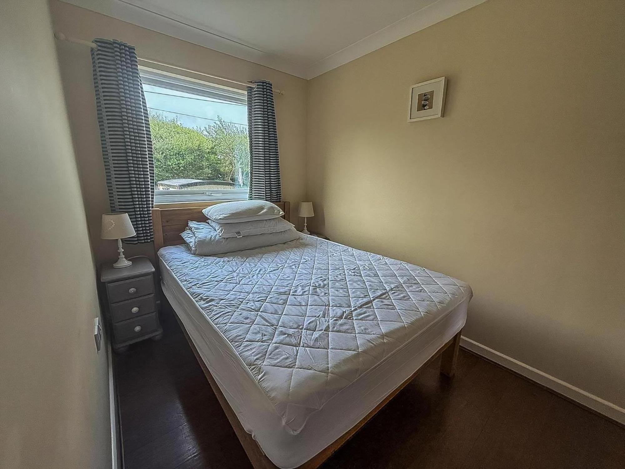 For Hire At Rainbows End Near A Beautiful Norfolk Ref 31039r Chalet